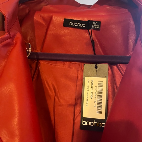 Carmen San Diego Costume BooHoo Red Trench - Picture 6 of 16